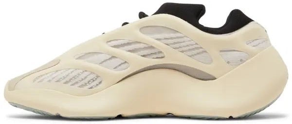 Y**zy 700 v3 beige
